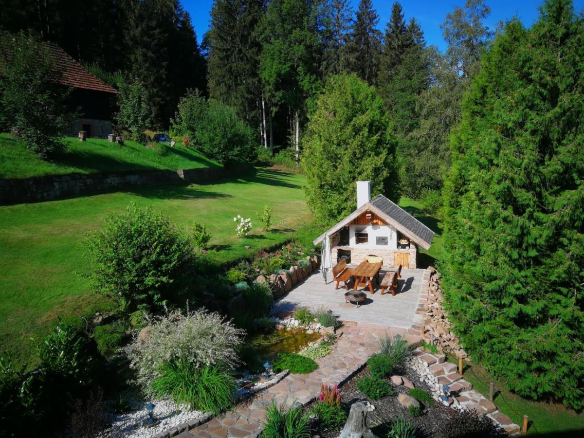 Ferienhaus Enzquelle 엔즈클로슈테르레 외부 사진