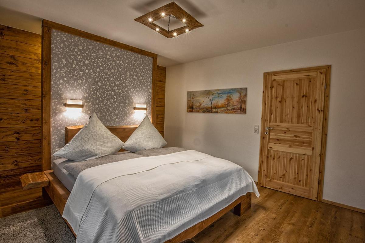 Ferienhaus Enzquelle 엔즈클로슈테르레 외부 사진