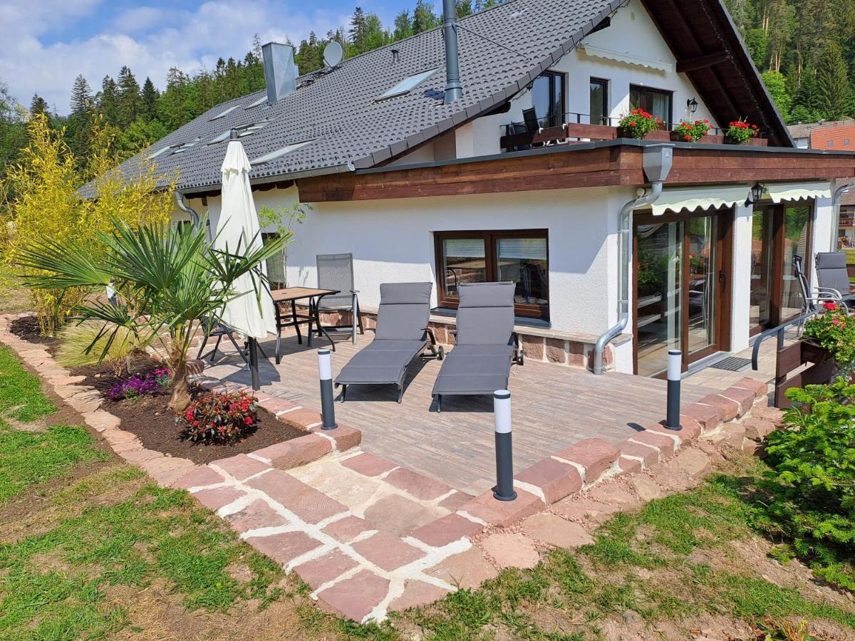 Ferienhaus Enzquelle 엔즈클로슈테르레 외부 사진