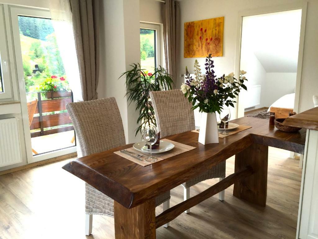 Ferienhaus Enzquelle 엔즈클로슈테르레 외부 사진